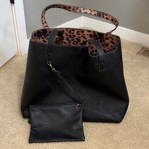 Street Level reversible Black Tote with Leopard